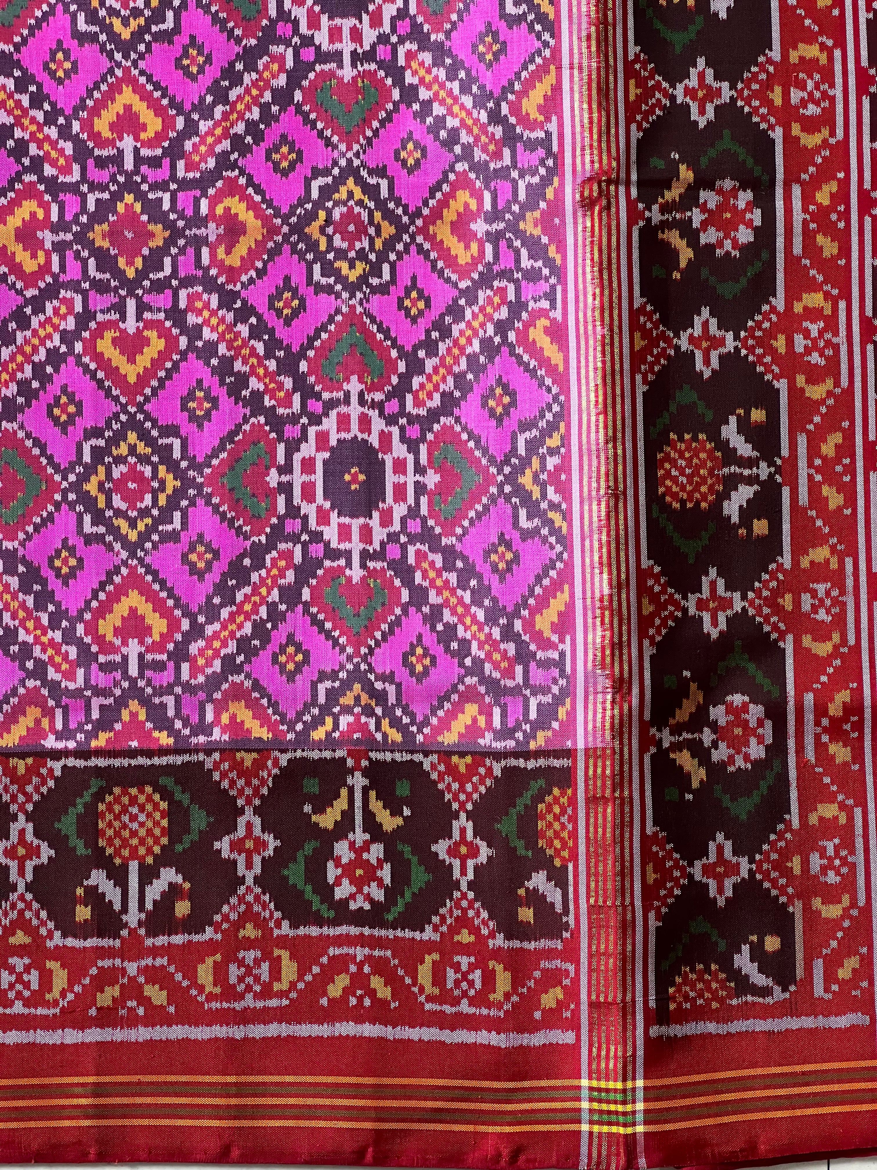 Handwoven Patola Silk Saree Manekchowk design