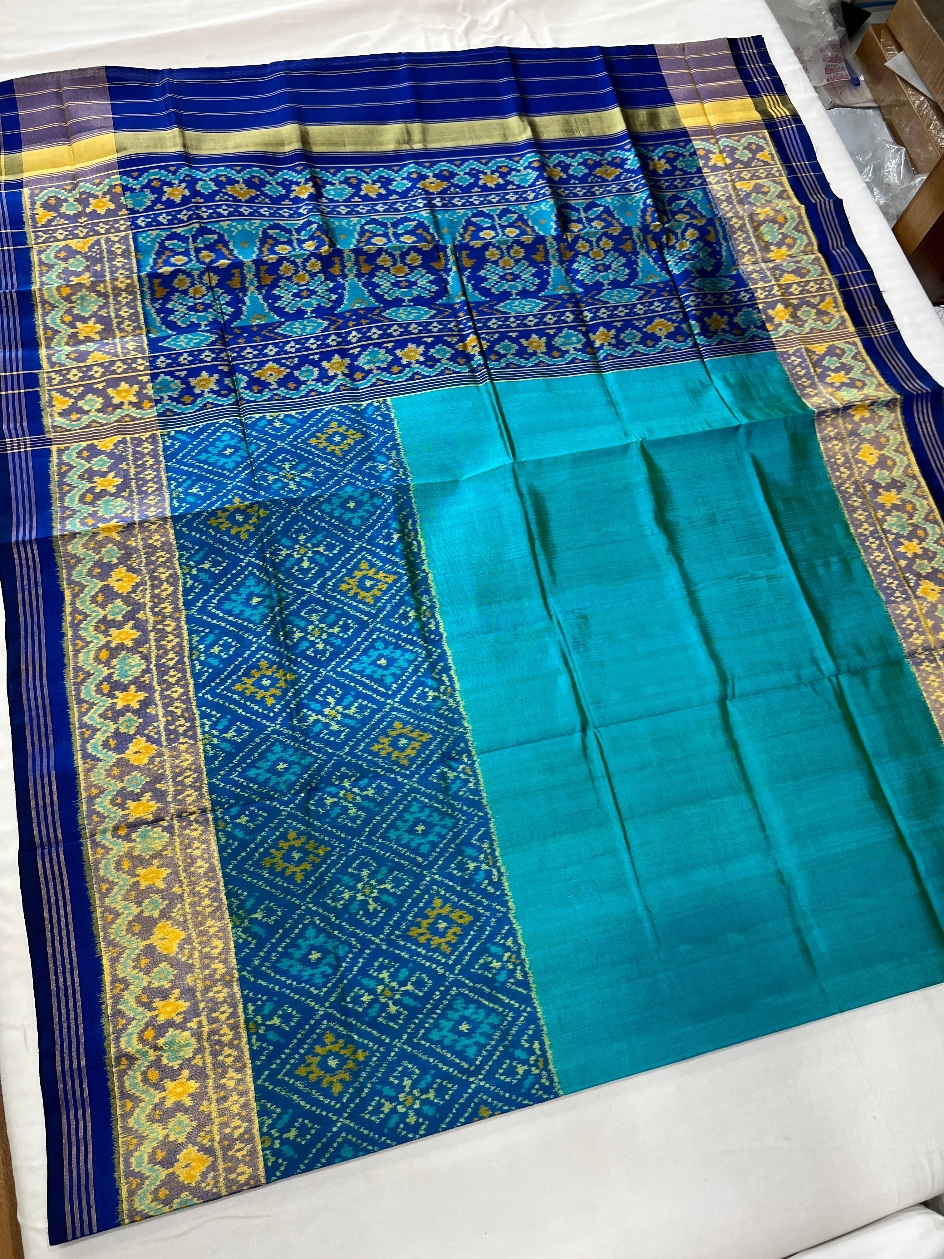 Skirt Border With Pan-Chanda Patola Silk Saree Secondary image