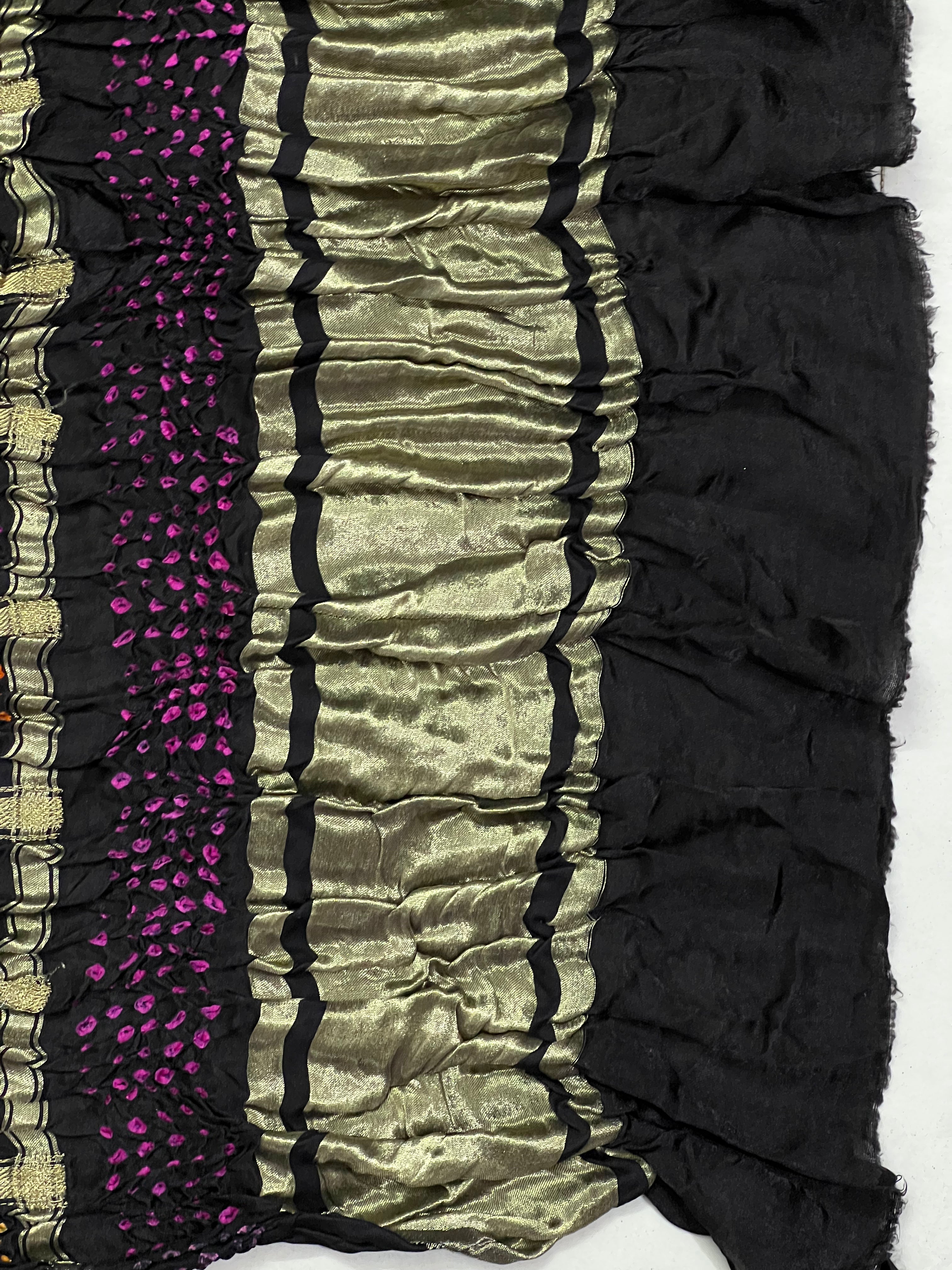 Gaji Silk Checks Bandhej Dupatta