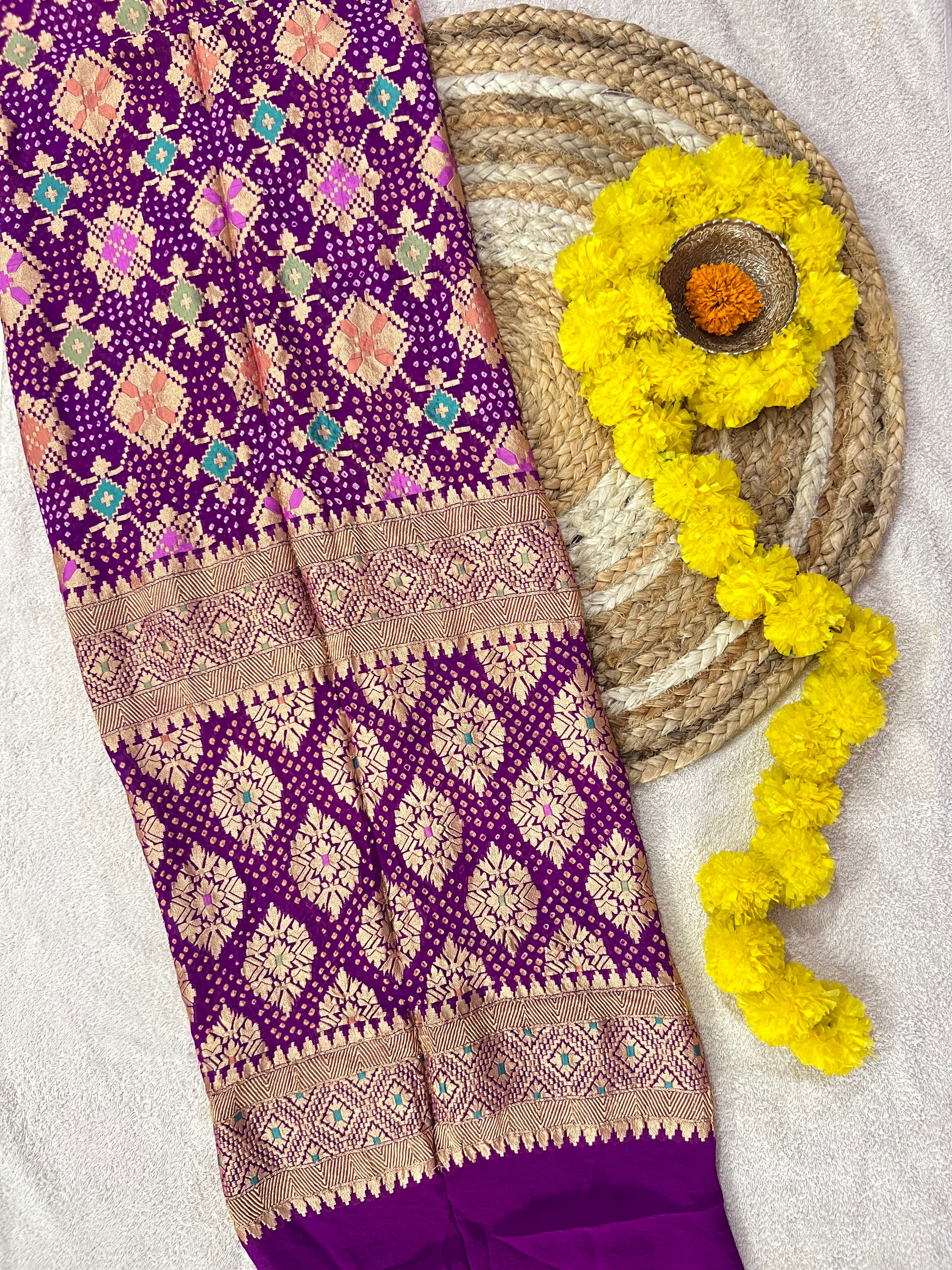 Georgette Bandhej Dupatta Main image