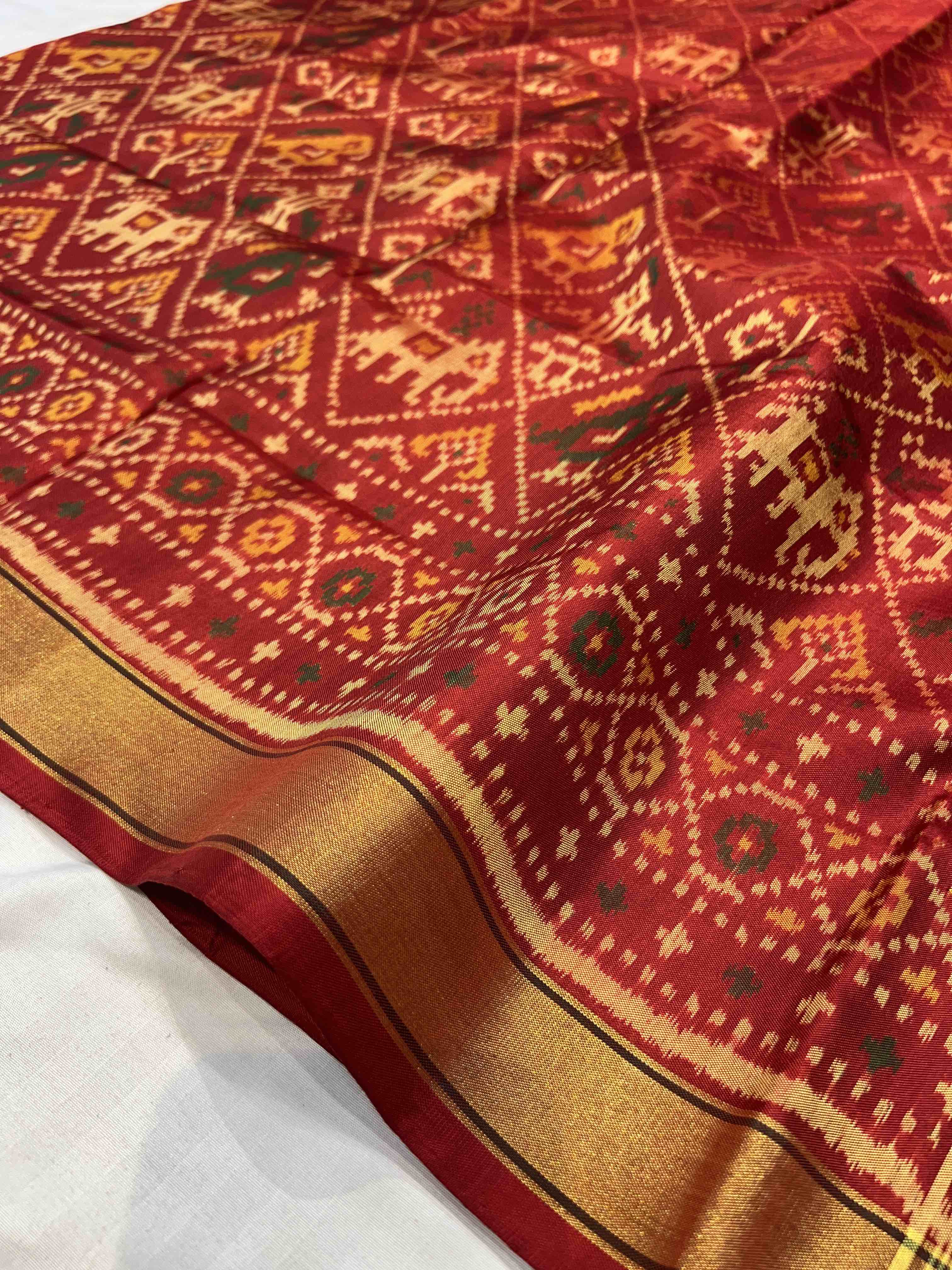 Handwoven Patola Silk Saree Red Narikunjan