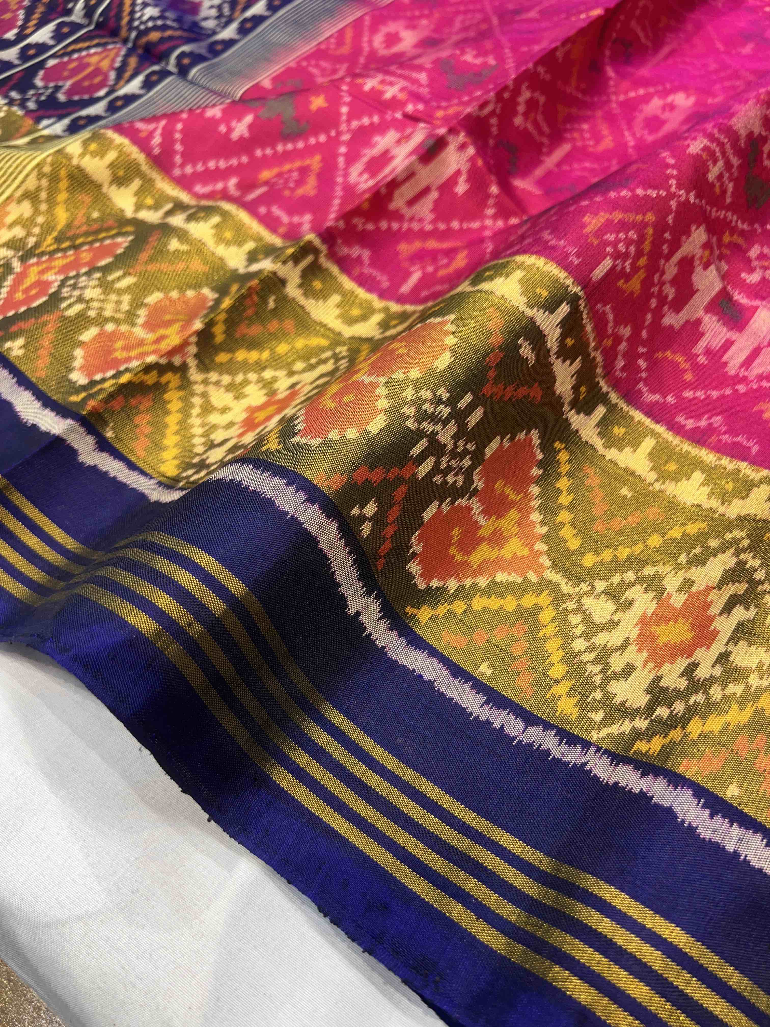 Handwoven Patola Silk Saree Narikunjan pink