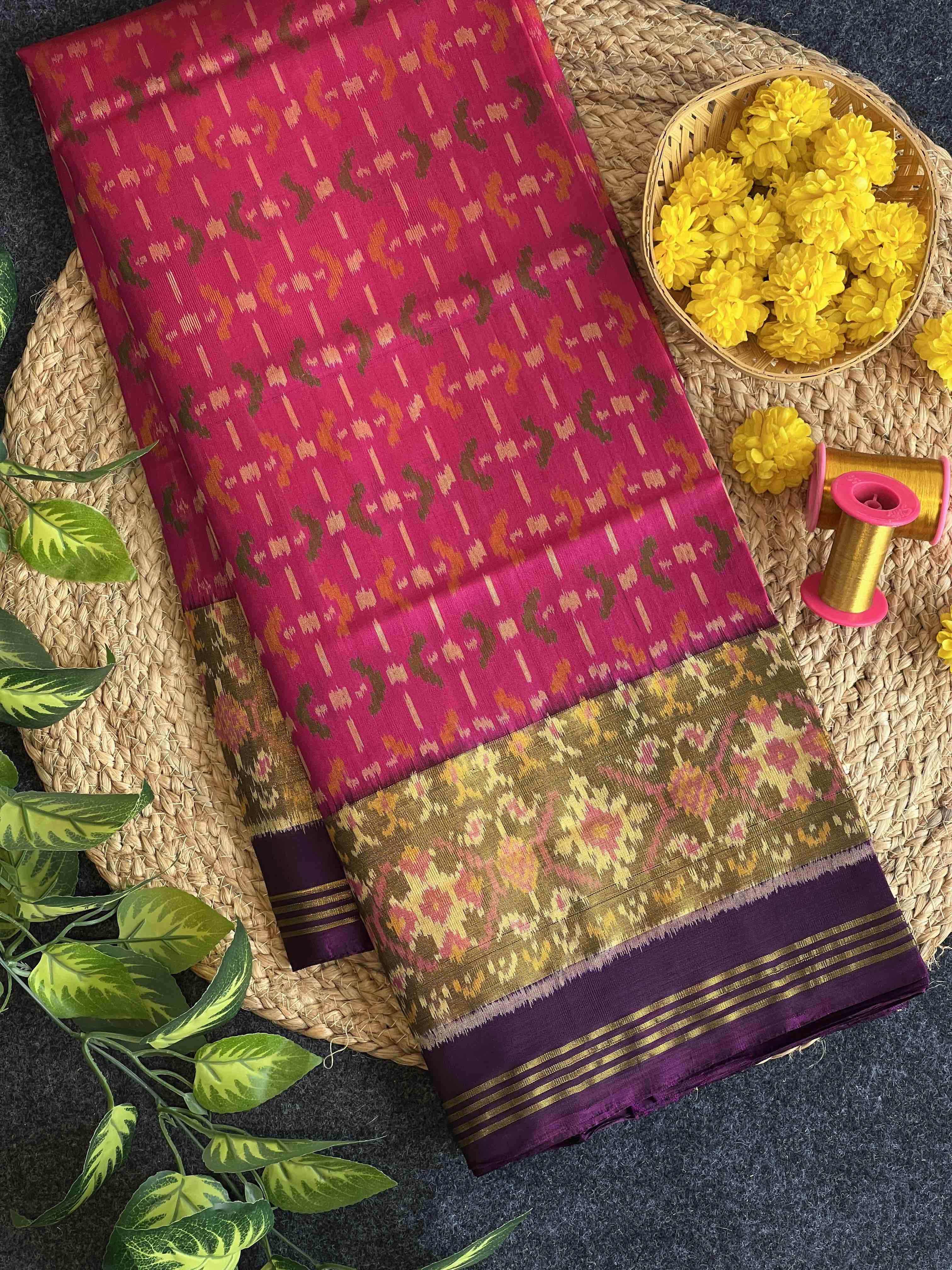 Handwoven Patola Silk Saree Main image