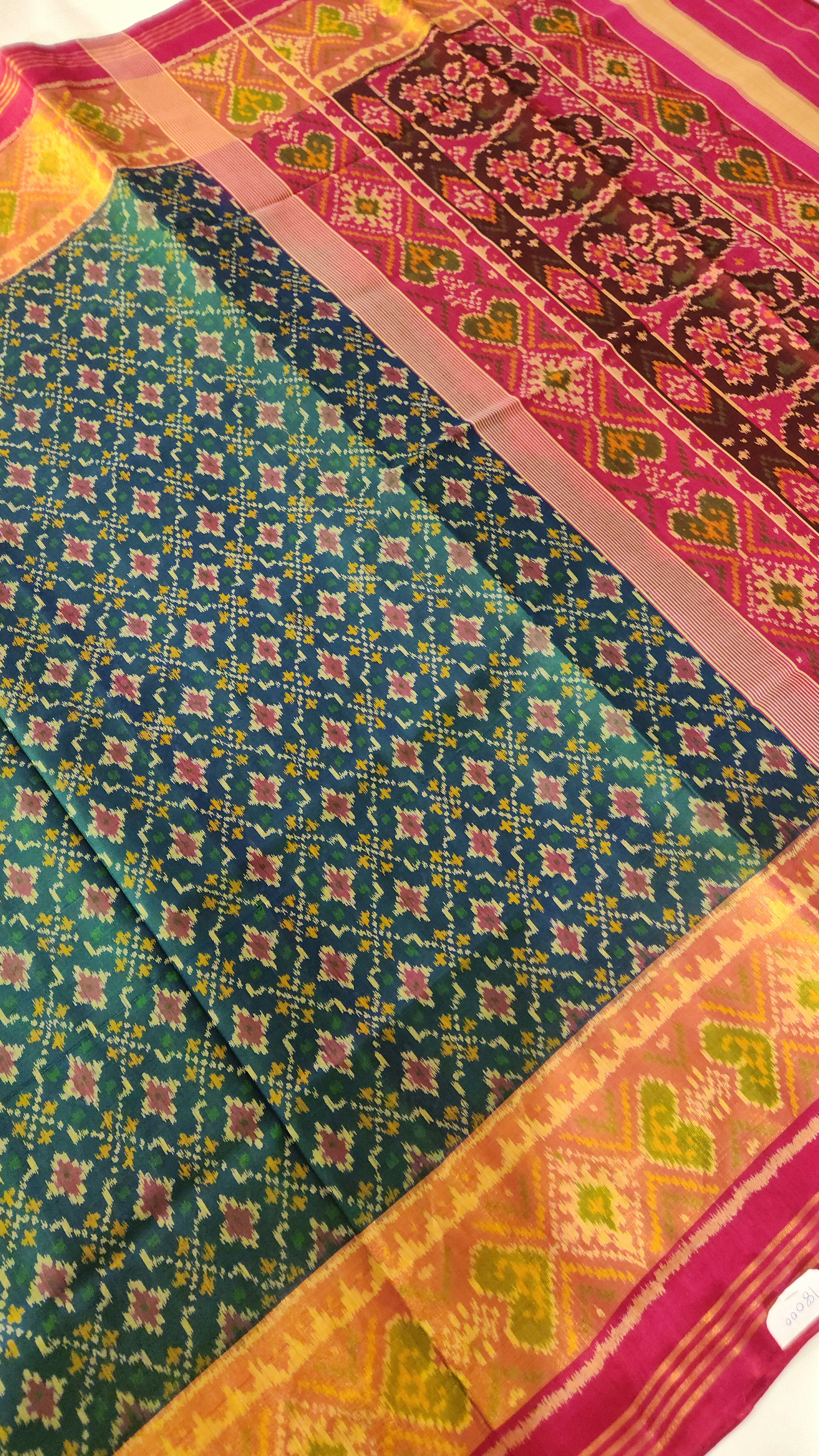 Buttonful Handwoven Patola Silk Saree