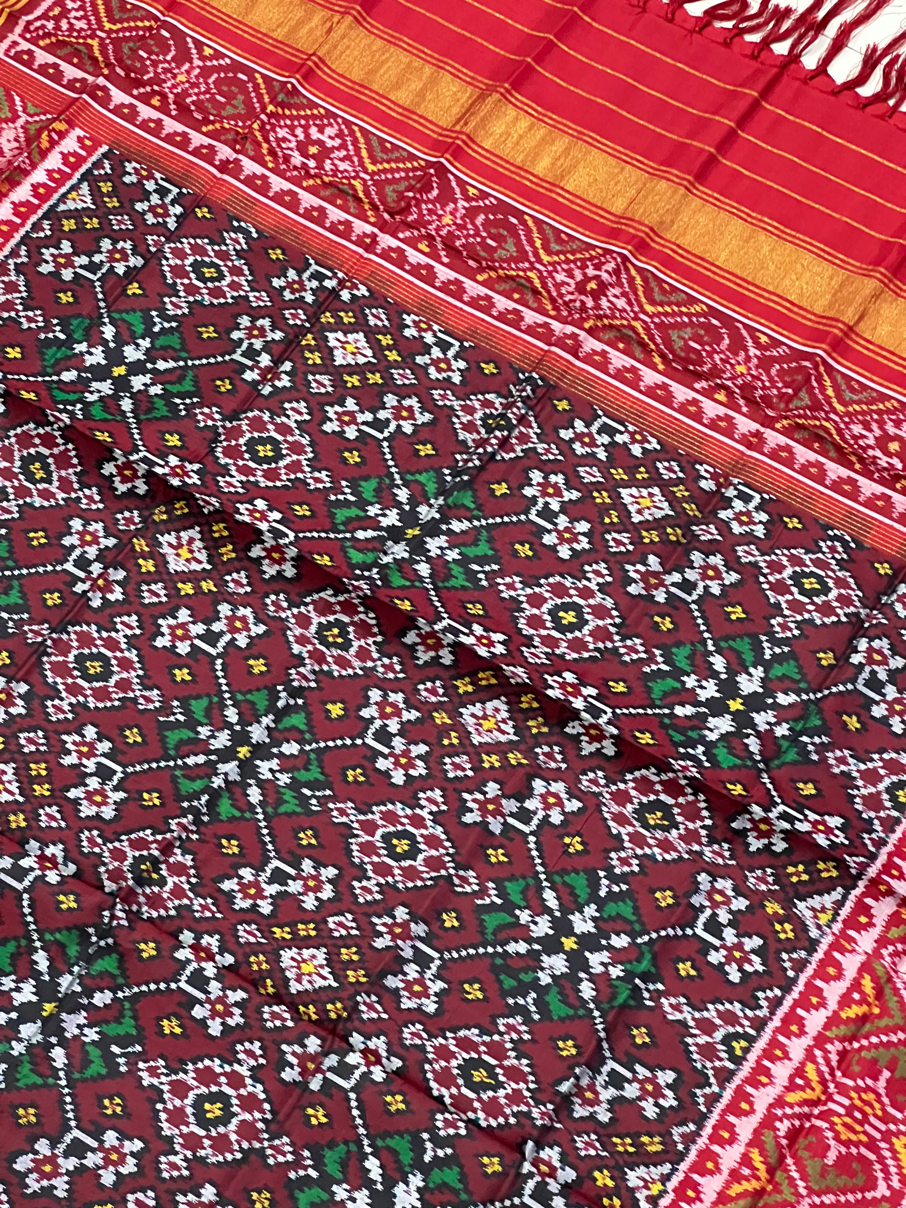 Handwoven Patola Dupatta Secondary image