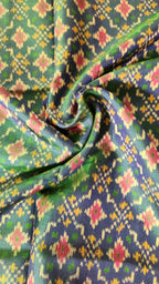 Buttonful Handwoven Patola Silk Saree