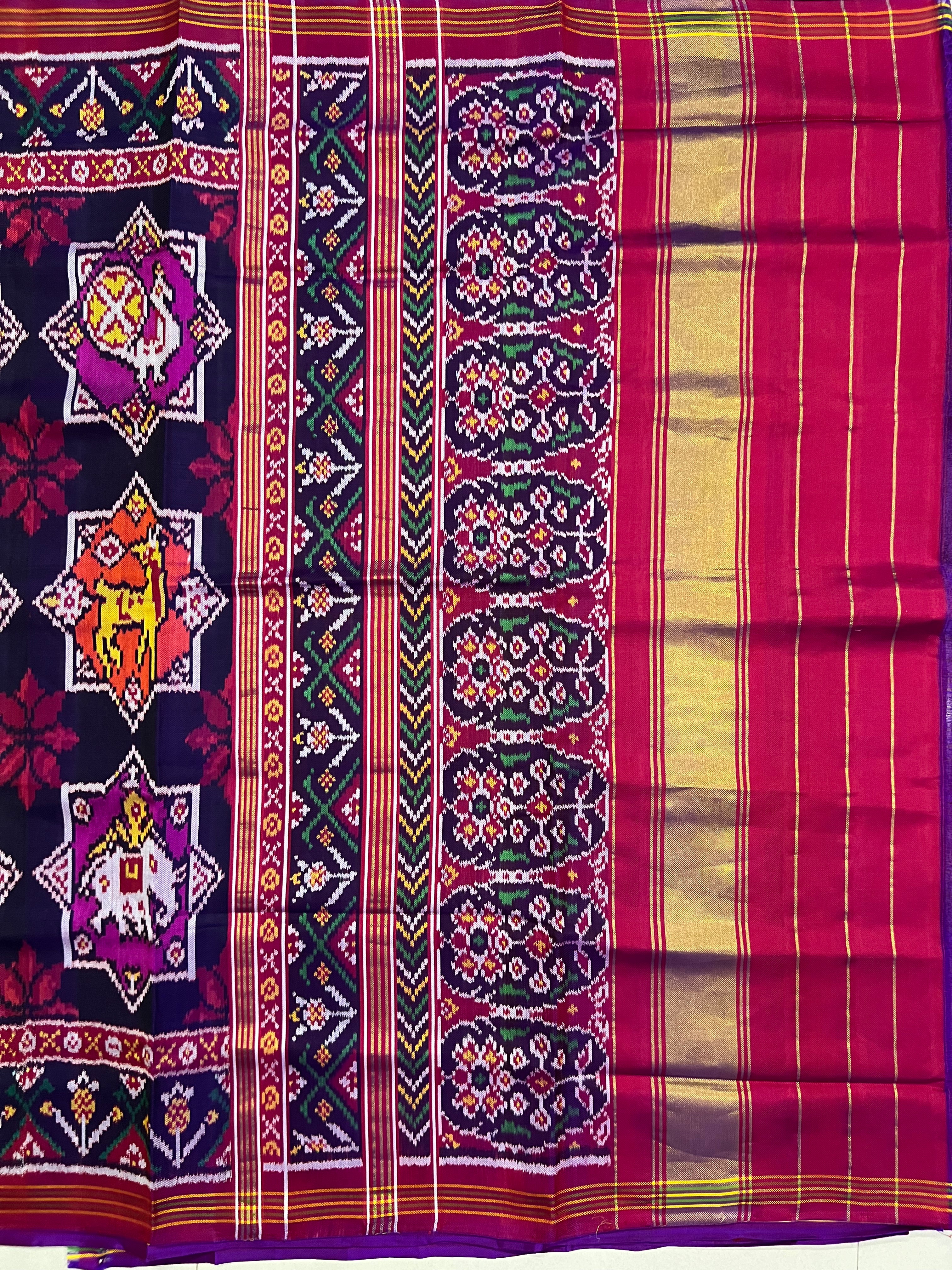 Handwoven Patola Silk Saree Twill Weaving  Star Motif